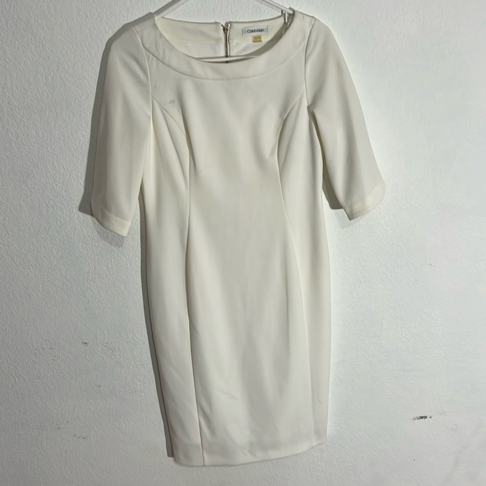 Calvin Klein White Dress Size 6 M